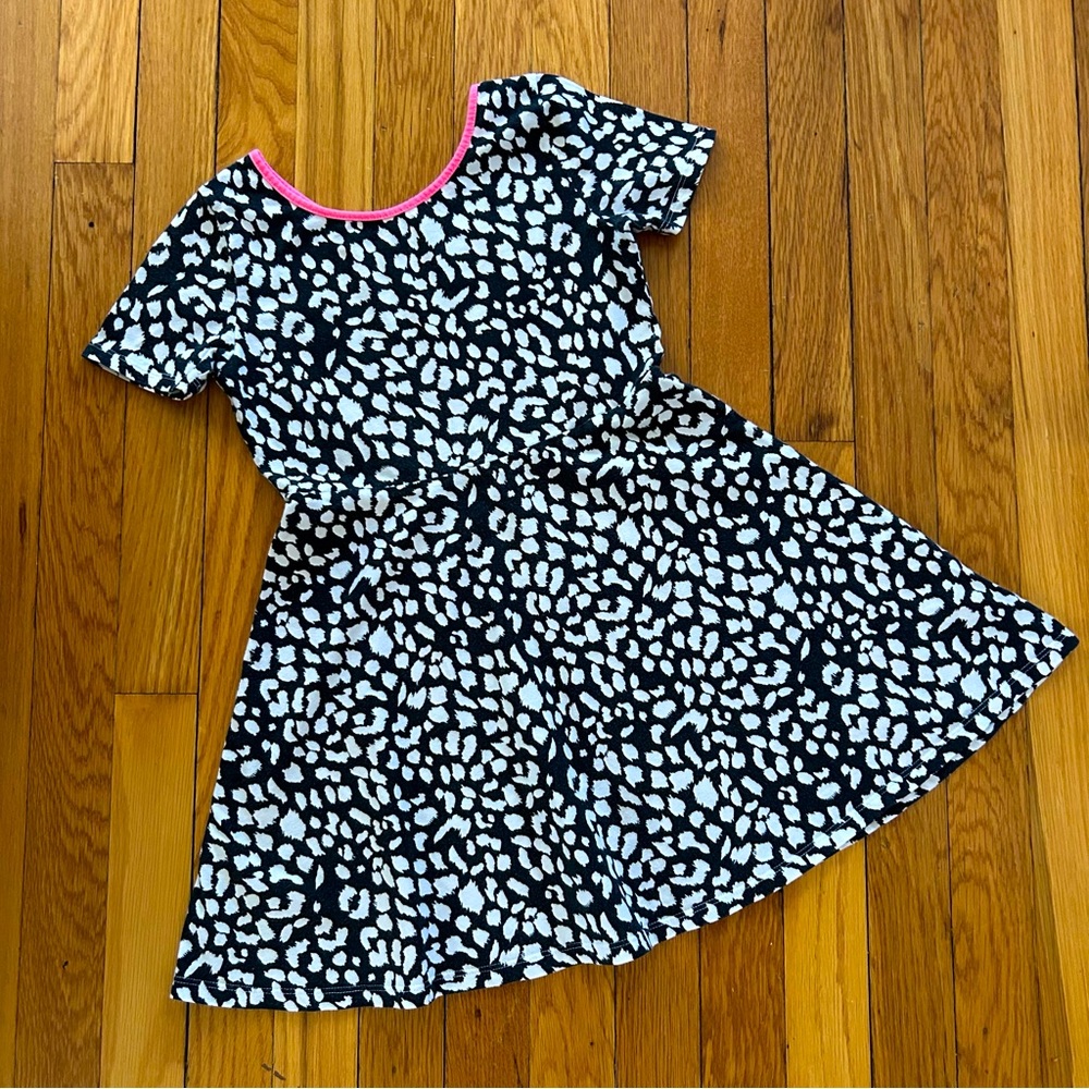TCP Children’s Place Size 7/8 little Girls black and white animal print dress